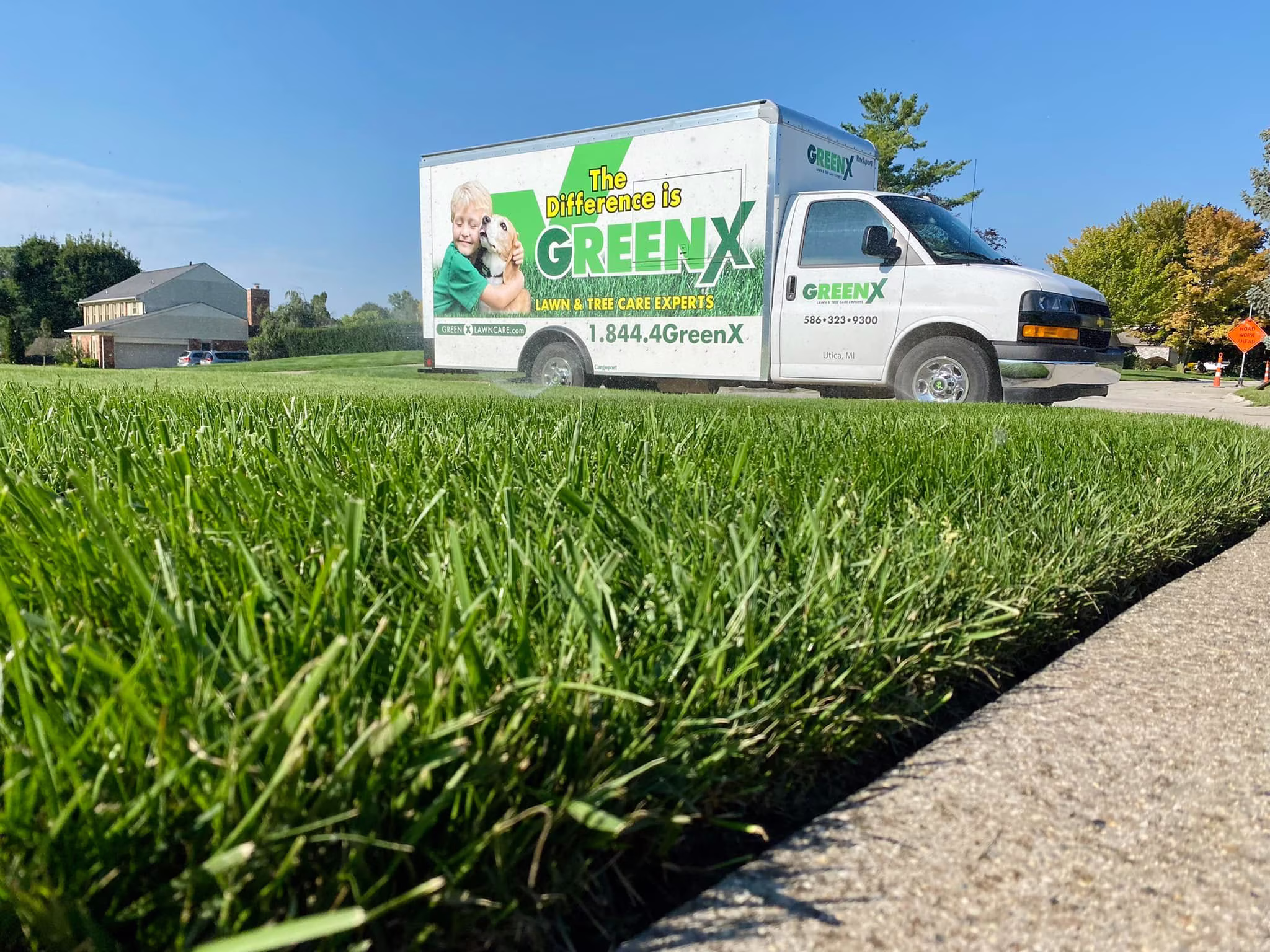 fertilization service macomb county michigan lawn application